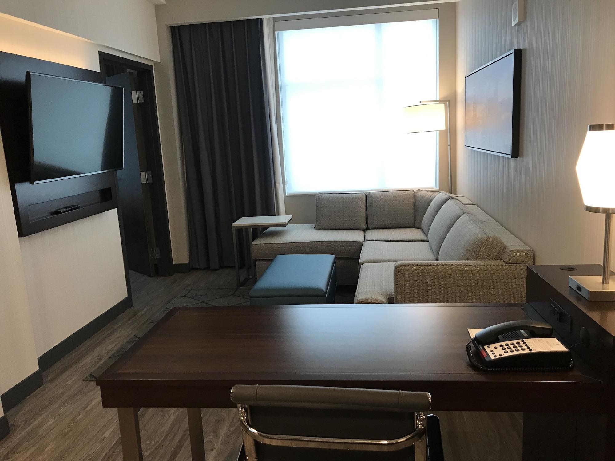 Embassy Suites By Hilton Plainfield Indianapolis Airport Exterior foto