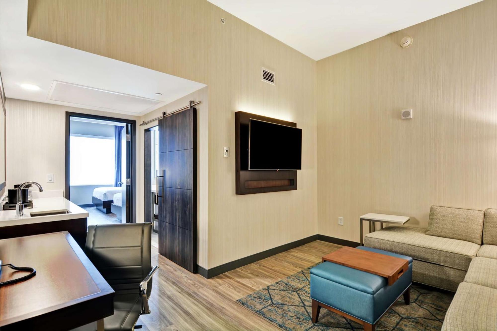 Embassy Suites By Hilton Plainfield Indianapolis Airport Exterior foto