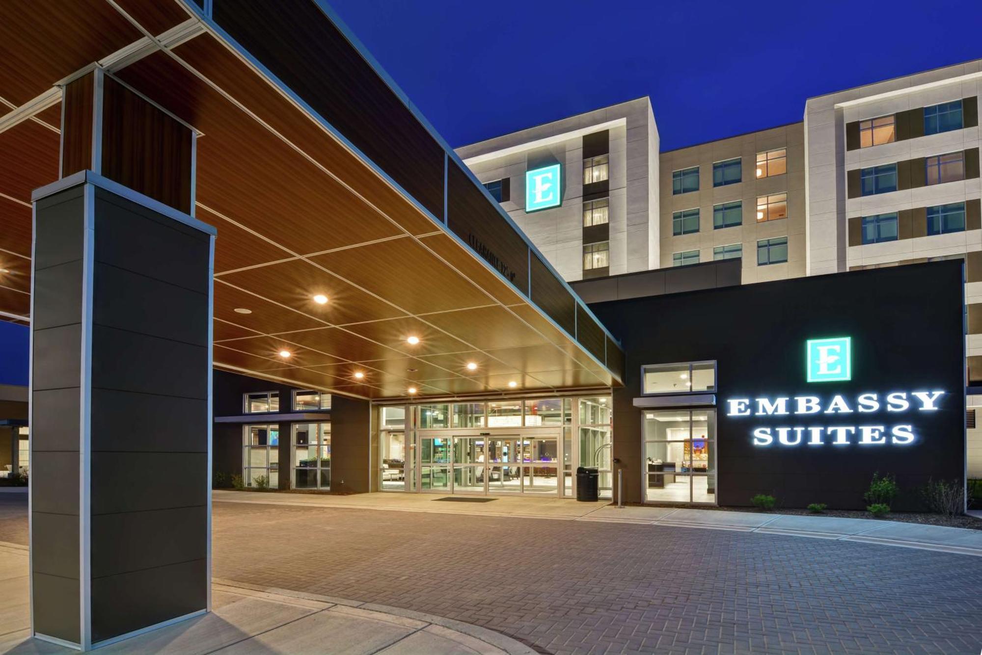 Embassy Suites By Hilton Plainfield Indianapolis Airport Exterior foto